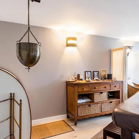 Havre De Paix: Grange Renovee, Confort & Nature, 2-4 Pers., - Fr-1-306-1248 Bed & Breakfast